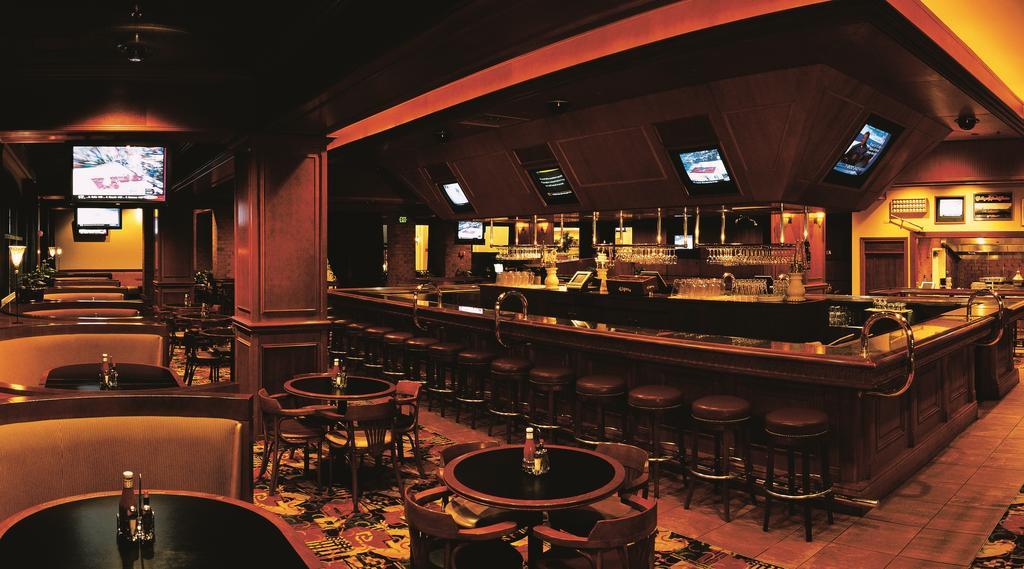 Ameristar Casino Hotel Council Bluffs Exterior photo