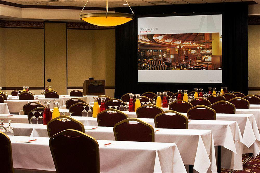 Ameristar Casino Hotel Council Bluffs Exterior photo